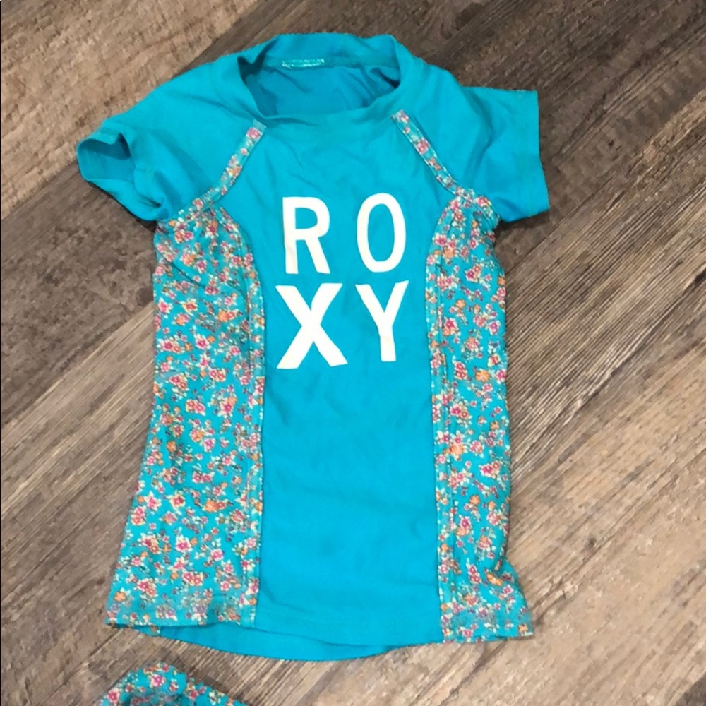 Rosy Rash guard swim suit